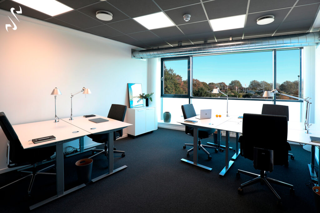 kontor indretning af Morten Steno - Steno Studio ApS - 2019-10-30